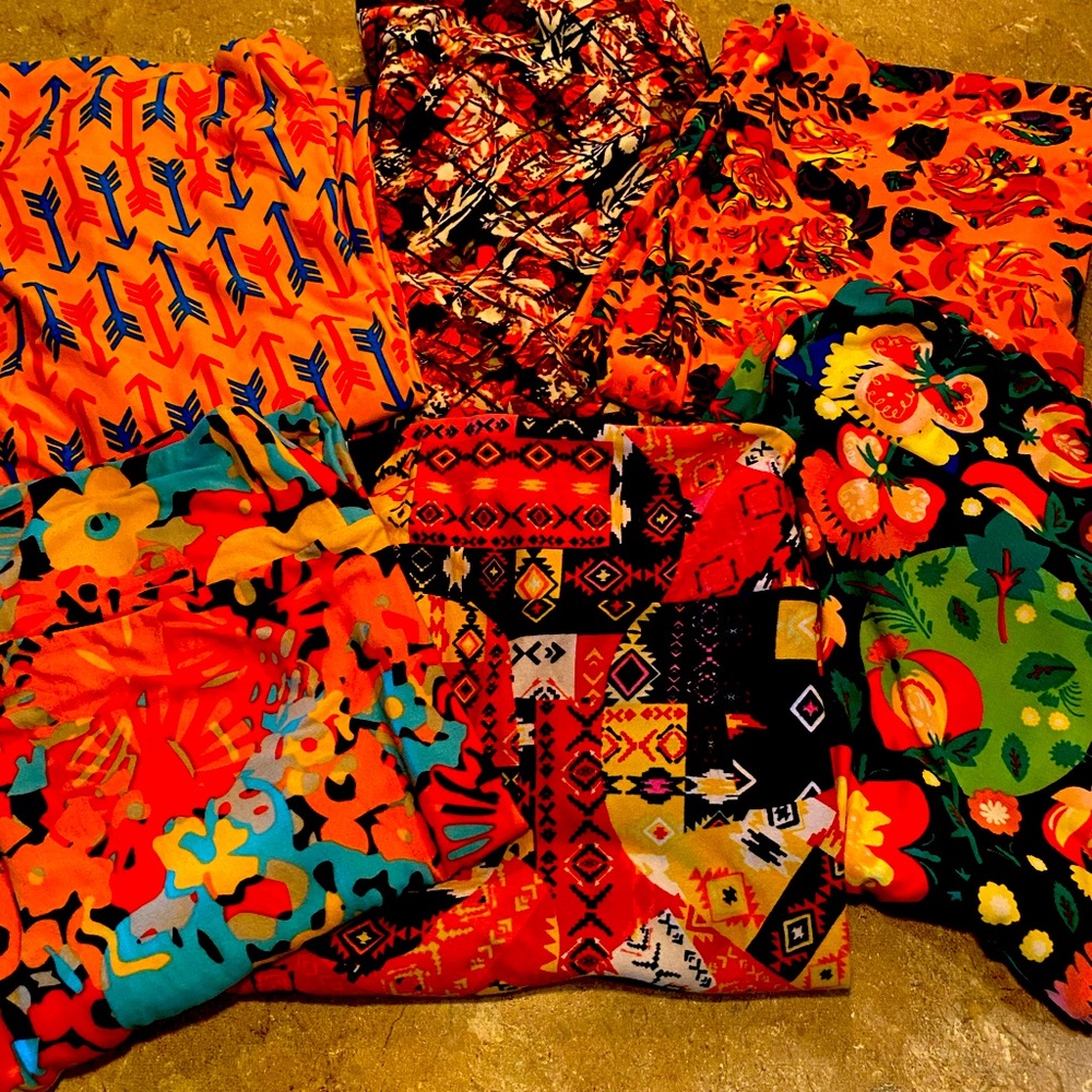 6 pair of LuLaRoe Tall/Curvy